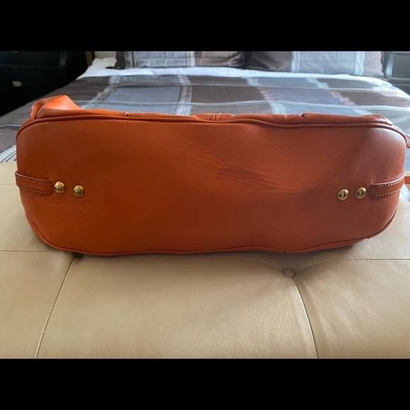 Large Miu Miu tote bag - Picture 6 of 8